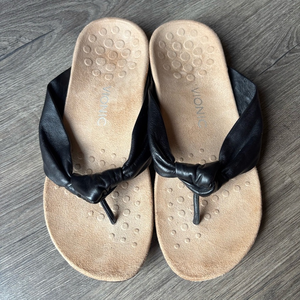 Vionic Pippa Leather Knotted Thong Sandals size 9.5/EU 41.5